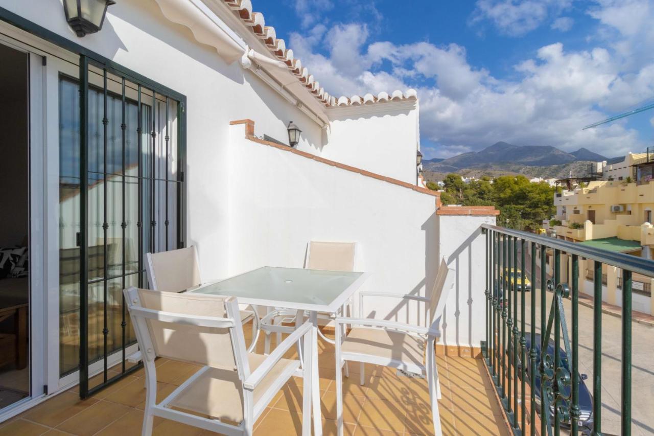 Apt Nerja Chimenea With Ocean View, A/C, & Fiber Appartement Buitenkant foto